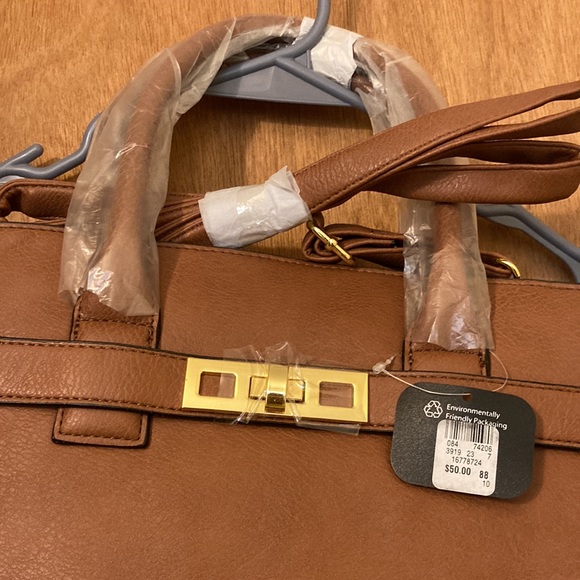 Faux leather brown lock satchel - Picture 7 of 10